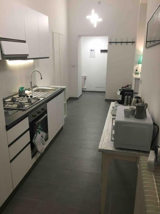 Beautiful Apartment Next To Piazza Di Spagna Рим Экстерьер фото